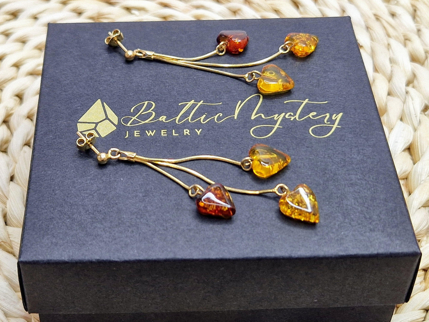 Baltic Amber earrings 'Hearts' - Elegant - Heart - Shaped - Amber - Jewellery - Baltic Mystery | Amber Jewelry
