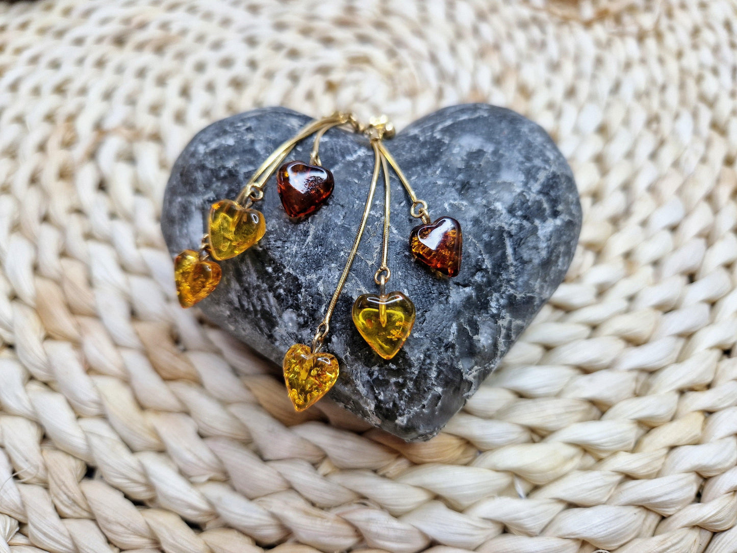 Baltic Amber earrings 'Hearts' - Elegant - Heart - Shaped - Amber - Jewellery - Baltic Mystery | Amber Jewelry